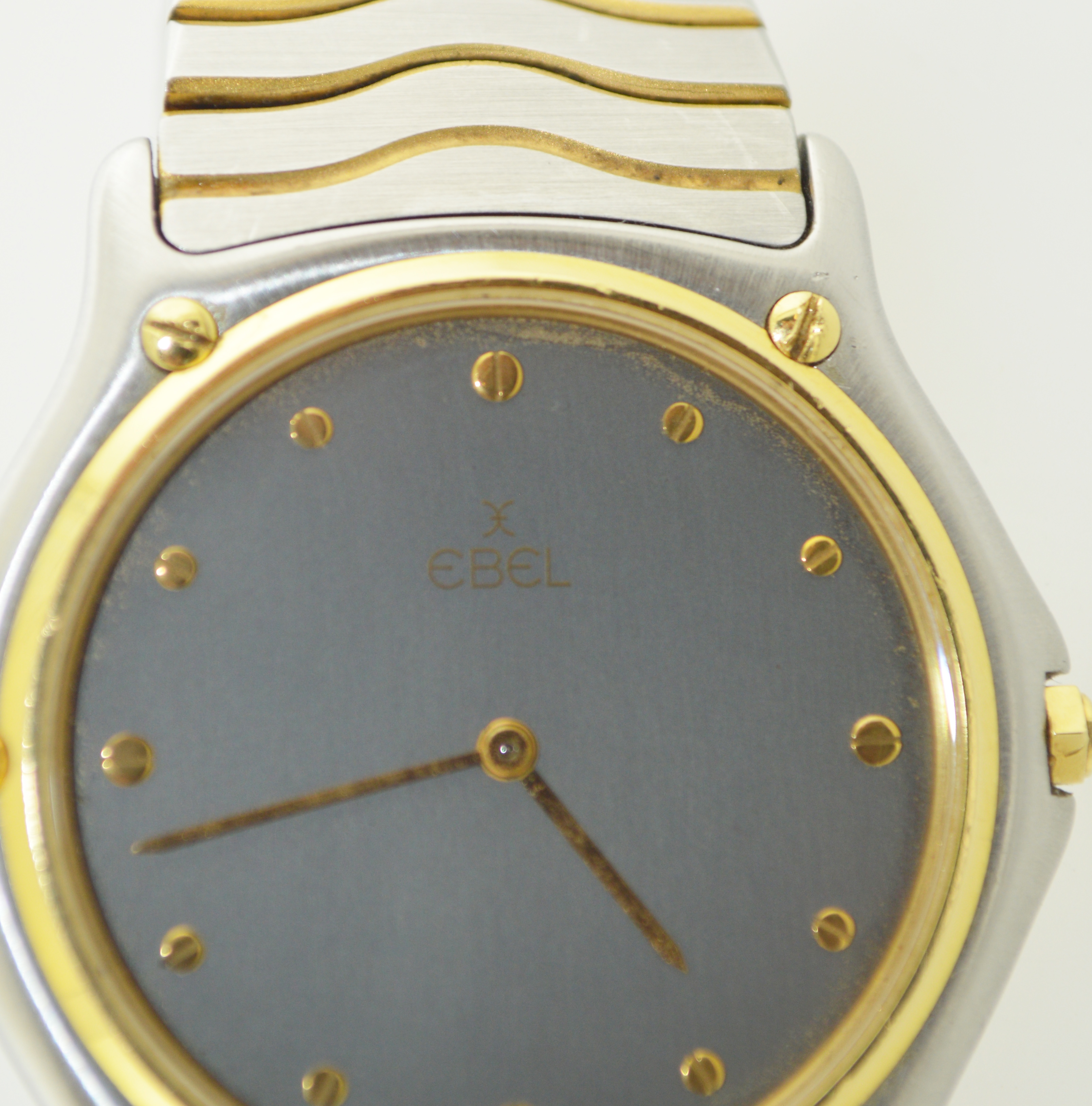 Ebel Classic Wave 36mm 18k Gold Bezel Stainless Steel Quartz Men S